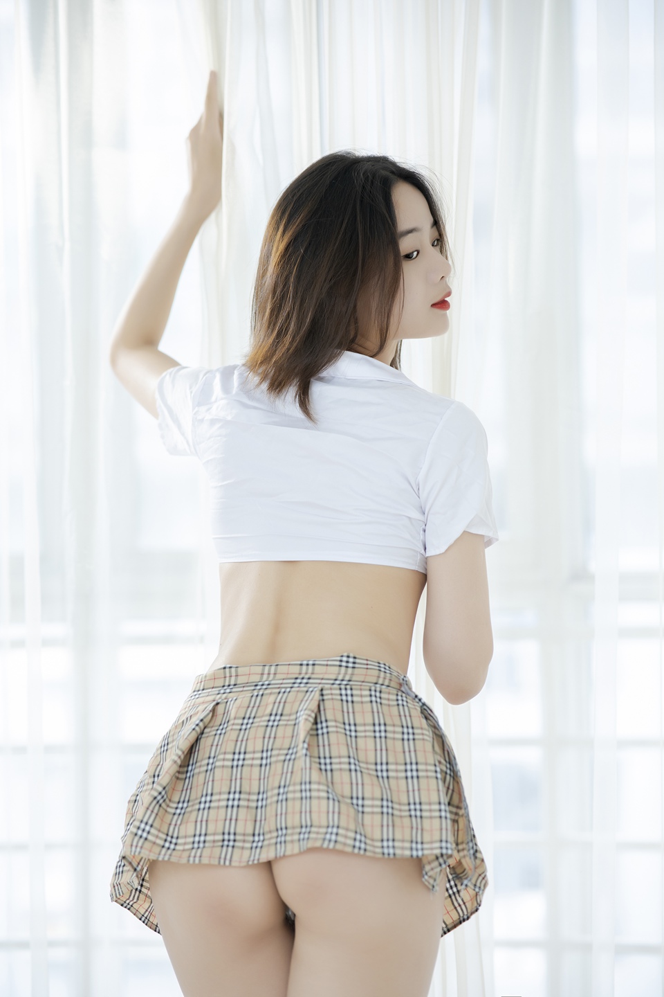 黄甫写真精品 黄甫小爱2020.8.1 写真套图+视频