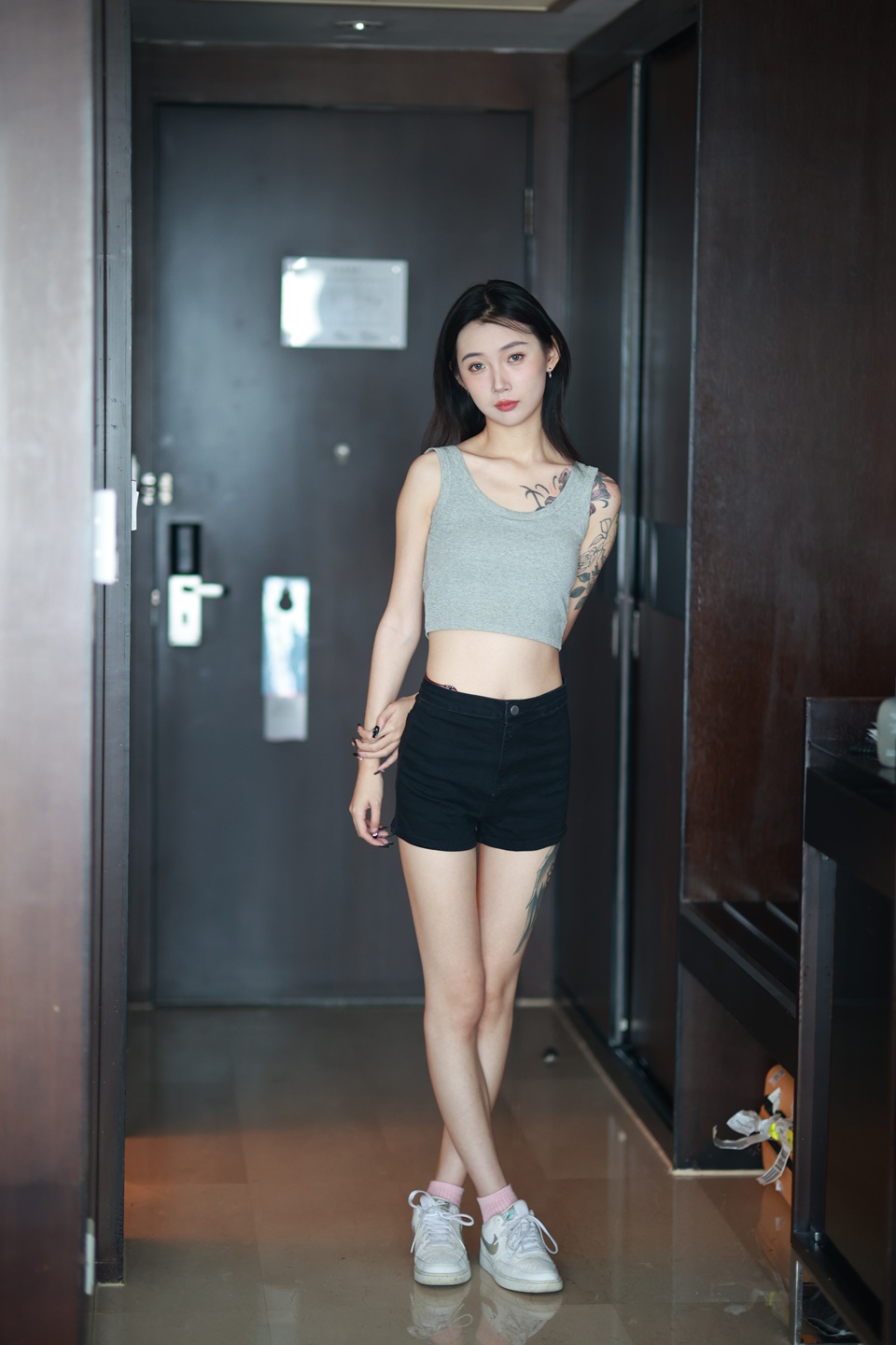 国模念念2023.7.16人体艺术写真原图