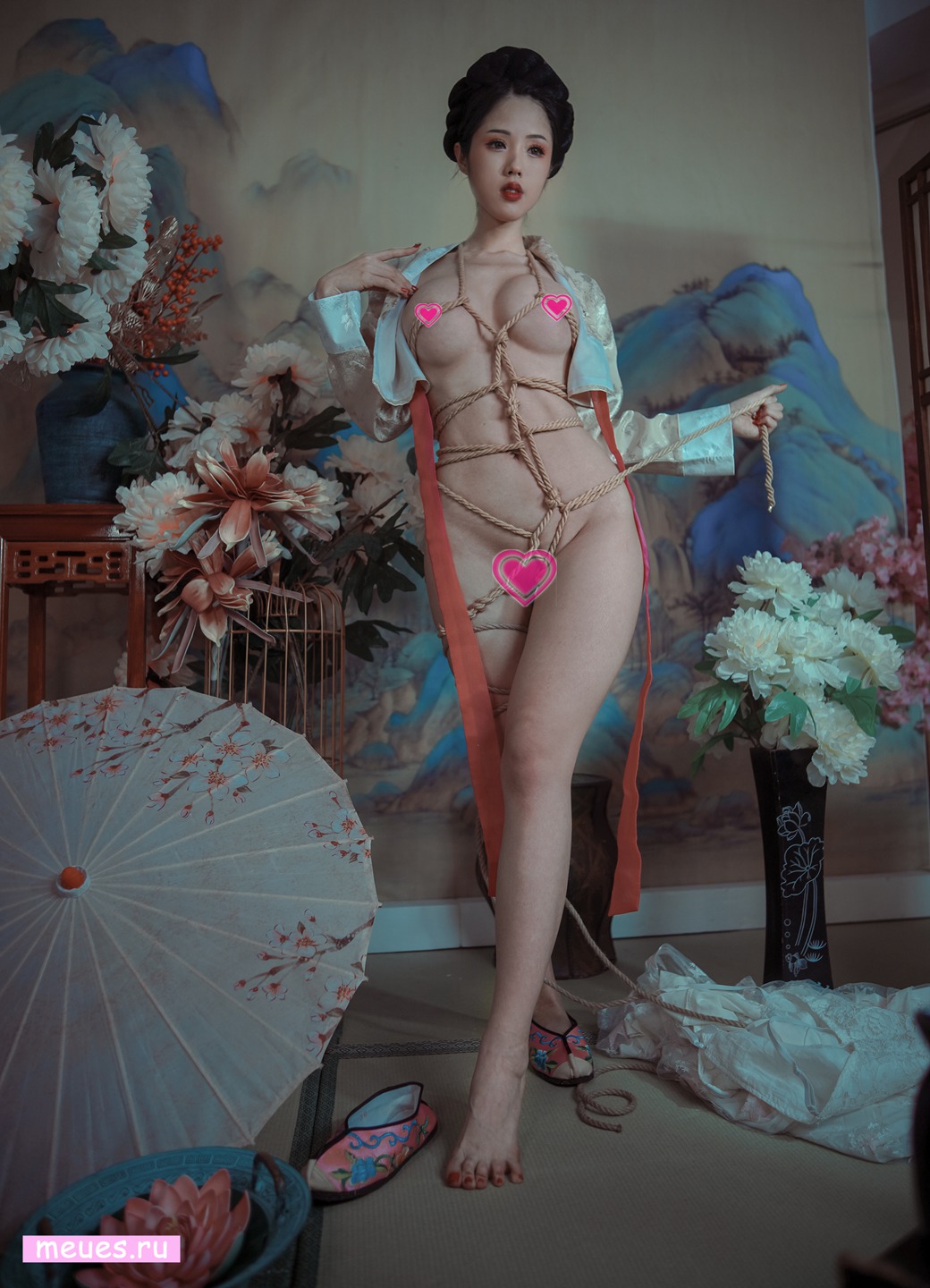 极品韩国网红-钛合金TiTi-霜花店主题大尺度写真