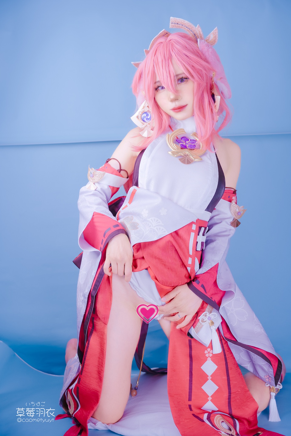 Cosplay 网红写真 草莓羽衣 - 八重神子