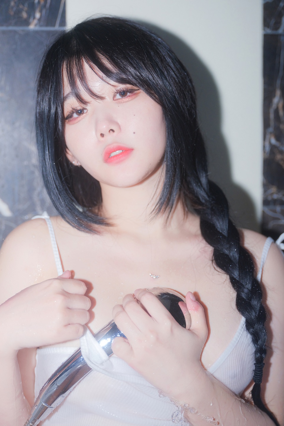 国模Zia NO.092 湿身艺术特辑 - 淋浴器下的欲望诗篇 4K超清原档