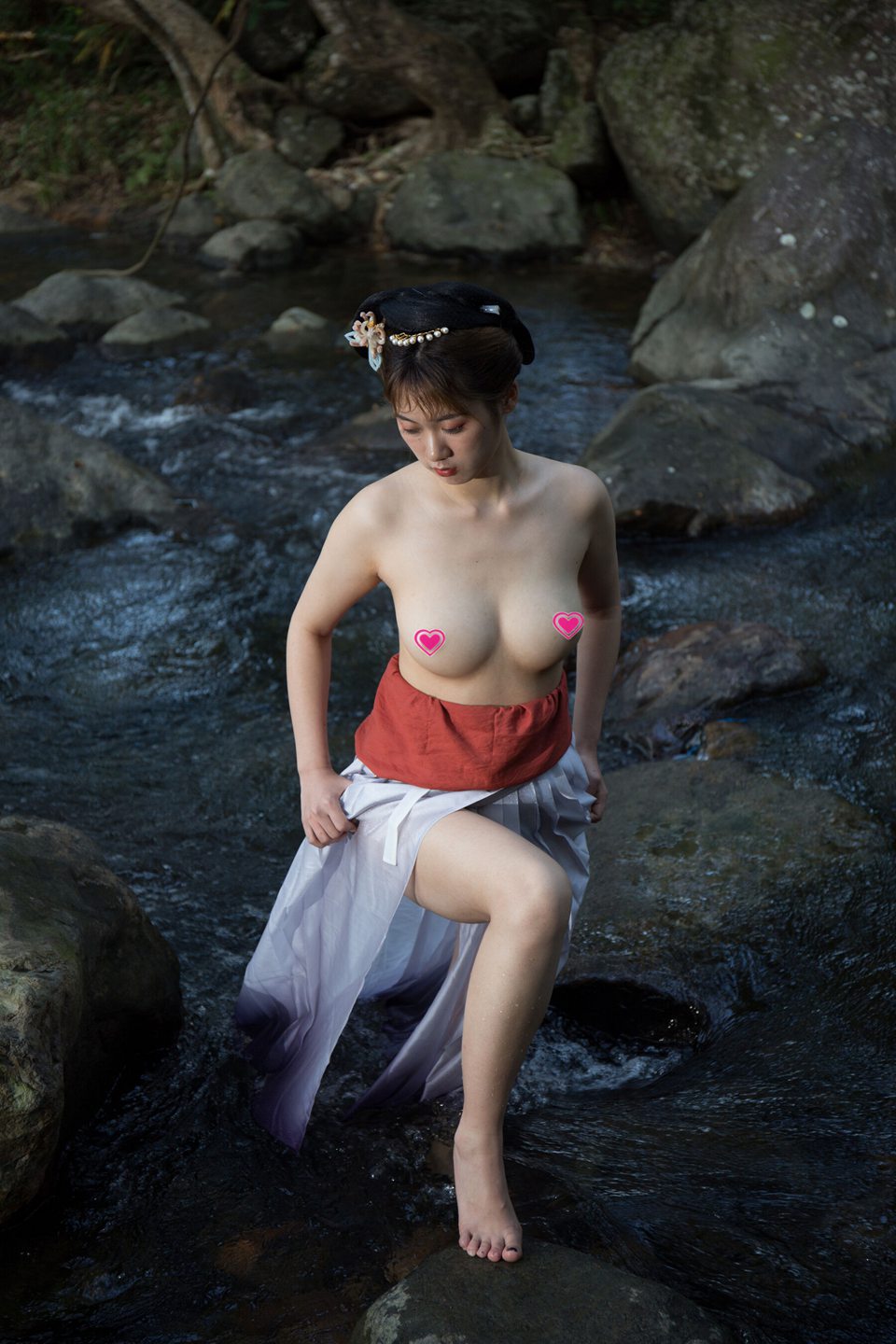 「水月镜花」国模林子遥汉服外景特辑 - 清泉濯缨下的东方绮梦 4K超清典藏版