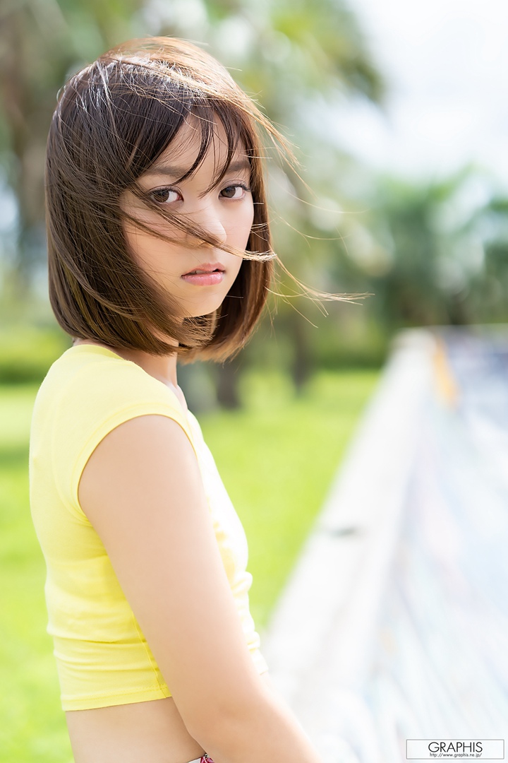 日系萌妹 MONAMI Suzu (萌奈美铃) 2025 首套私房写真 高清无水印 性感蕾丝内衣诱惑 优雅日式美少女