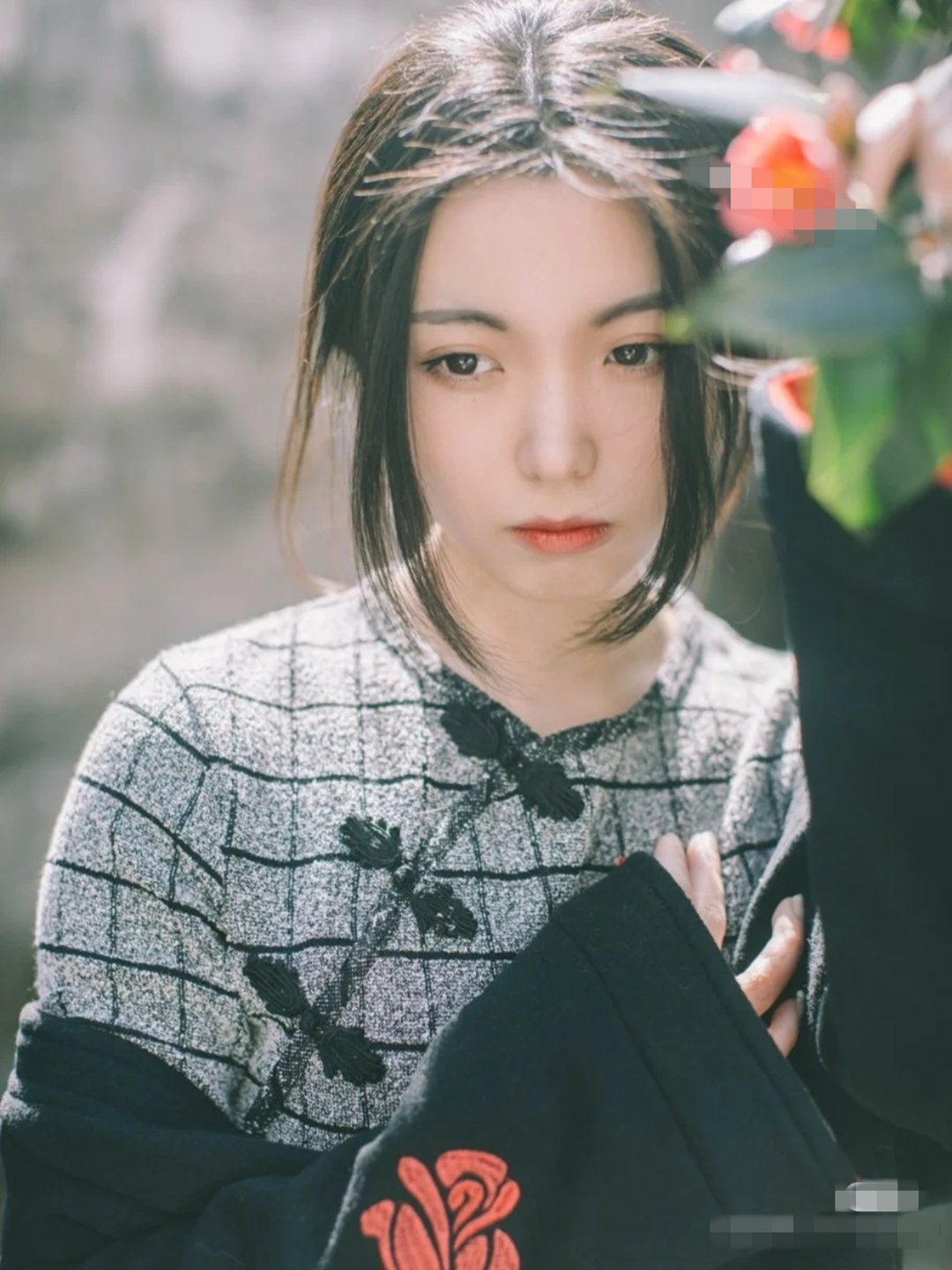 森系氧吧中的纯欲诗篇：福利姬美少女“蛇信子姐姐”兔牙蛇蛇作品合集