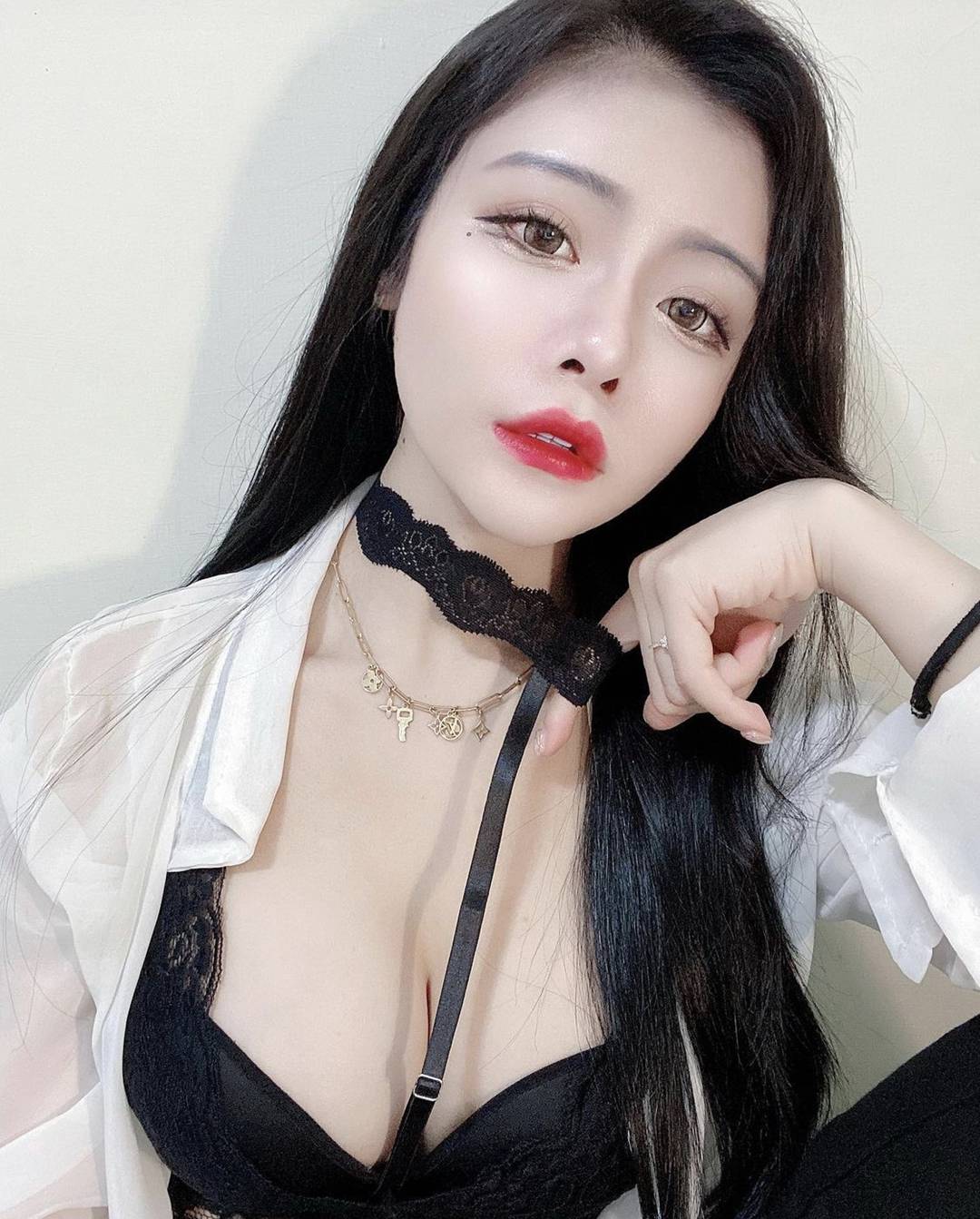 推特美女大奶正妹NIni大尺度私拍