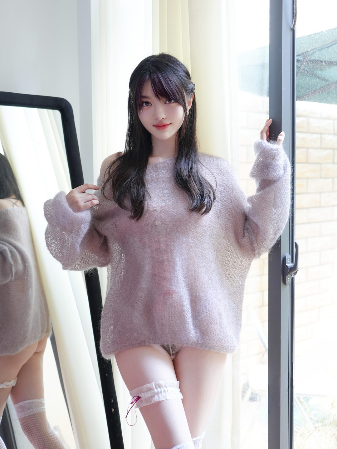 白露lulu秀人写真合集｜粉色蕾丝轻熟风私房人像·镜前郁金香主题氛围大片｜高颜值室内唯美写真集