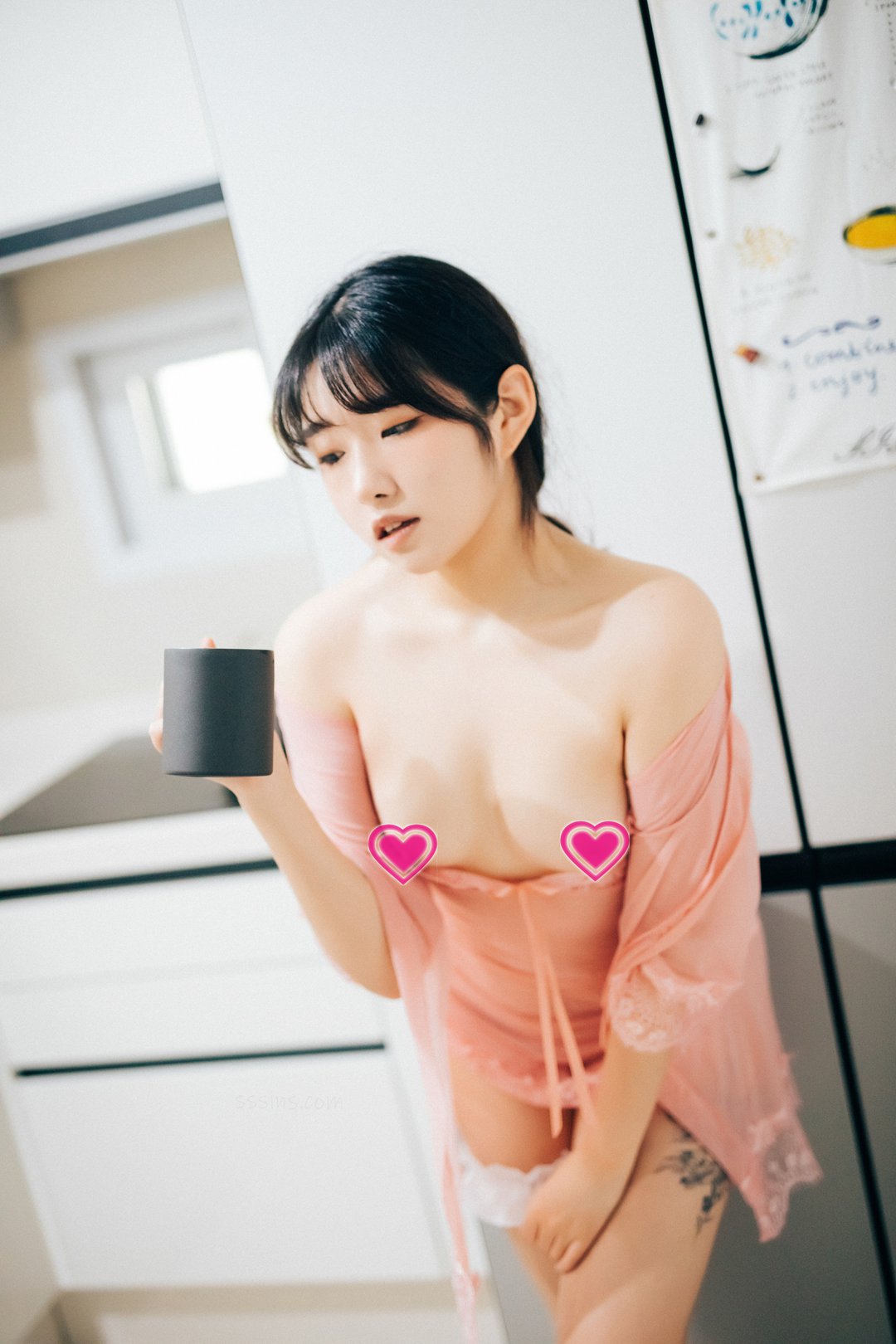 Loozy SonSon손손居家浴室写真 湿身体操服浴室花洒私房高清套图